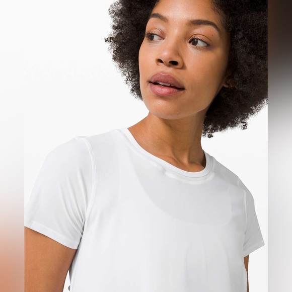 Lululemon Sunday Sprint Short Sleeve Tee Open Back Detail Off White - Picture 7 of 13